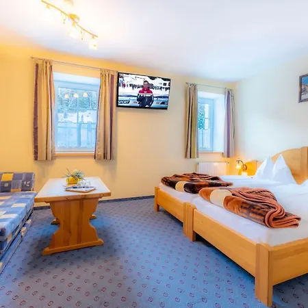 Hotel Hutmannshaus 3*