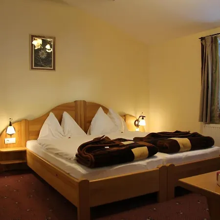Hutmannshaus 3* Kremsbrucke