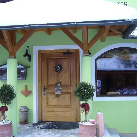 Hotel Hutmannshaus Kremsbrucke