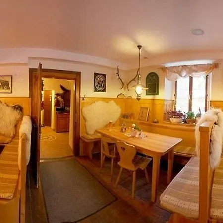 Hotel Hutmannshaus Kremsbrucke