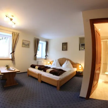 Hutmannshaus Hotel 3*